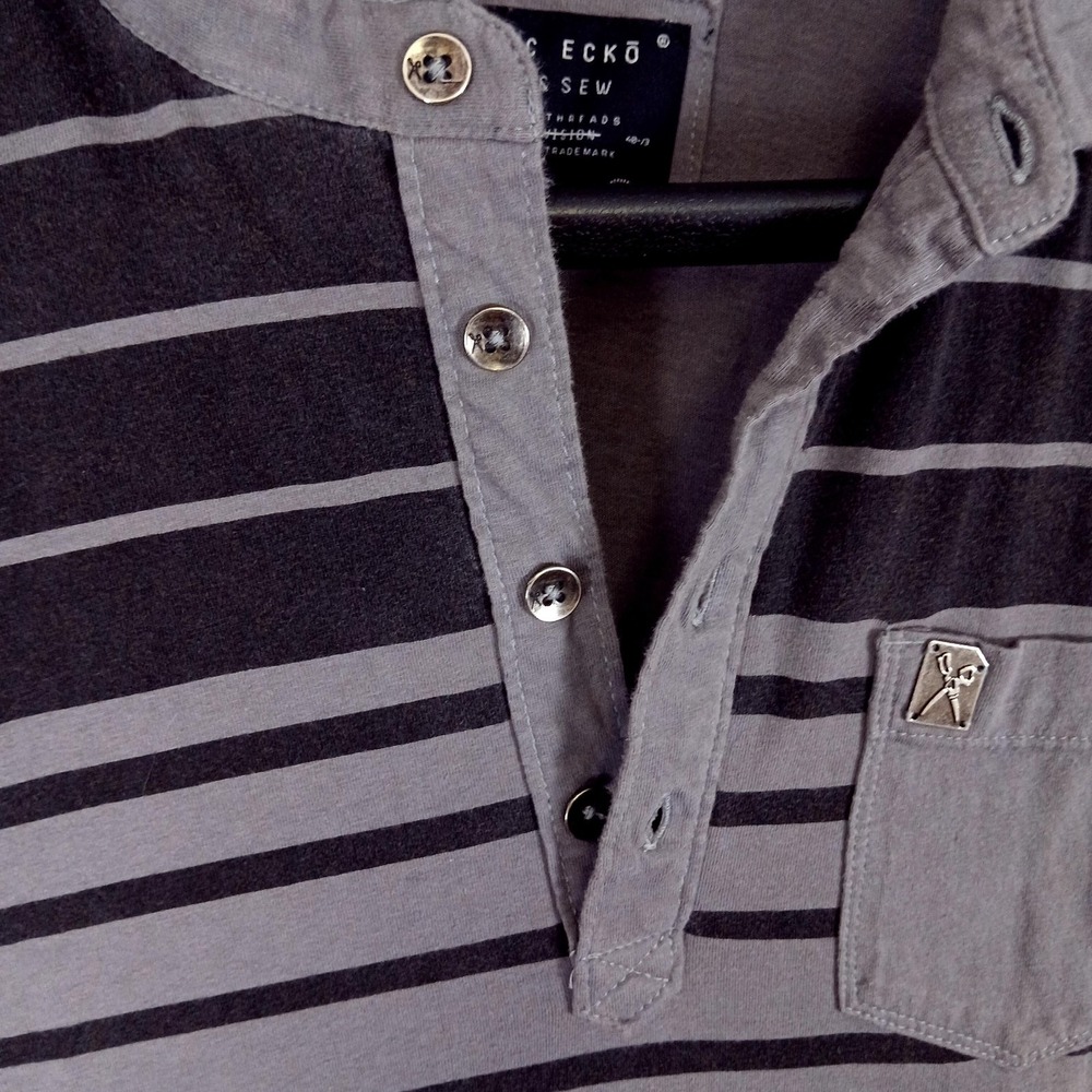 Marc Ecko Cut & Sew‎ Polo Shirt Mens Large Gray Striped Pocket Cotton Casual - Picture 6 of 9